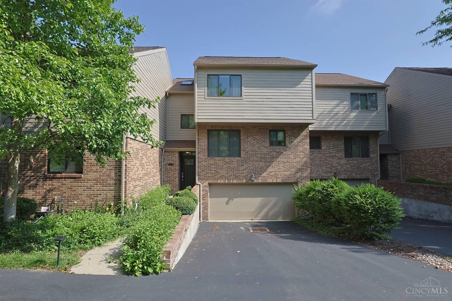 Property Photo: 90 Carpenters Ridge OH 45241