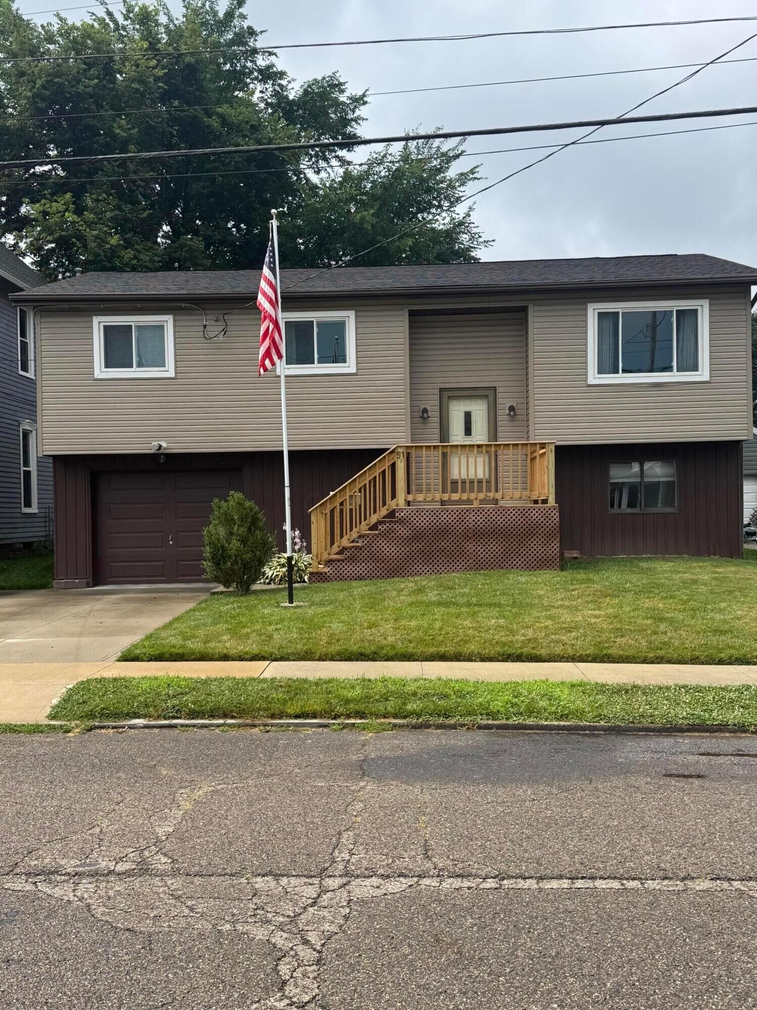 Property Photo:  51 Gainor Avenue  OH 43055 