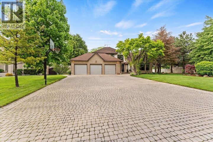 Property Photo:  414 Chambers  ON N8N 4T5 