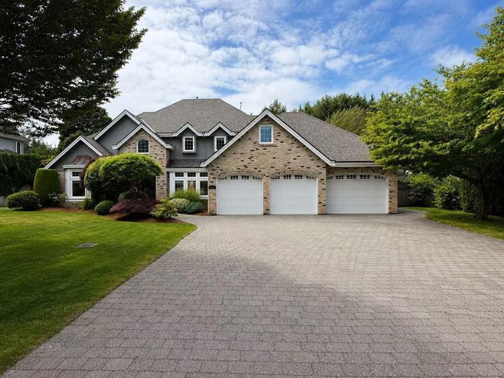 Property Photo: 2543 138 Street BC V4P 2M1