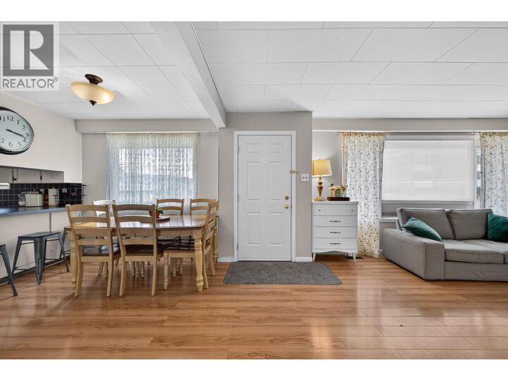 Property Photo: 229 Nelson Avenue BC V2B 1M4