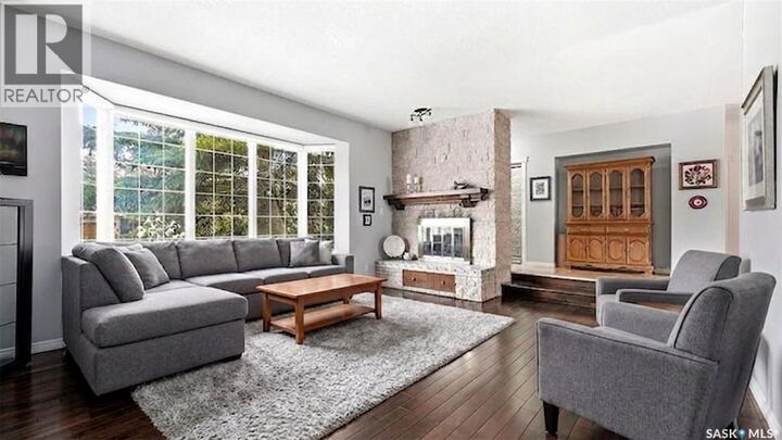 Property Photo: 4220 Hillsdale Street SK S4S 3Z2