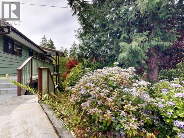 Property Photo:  9573 Larson Road  BC V0N 2G0 