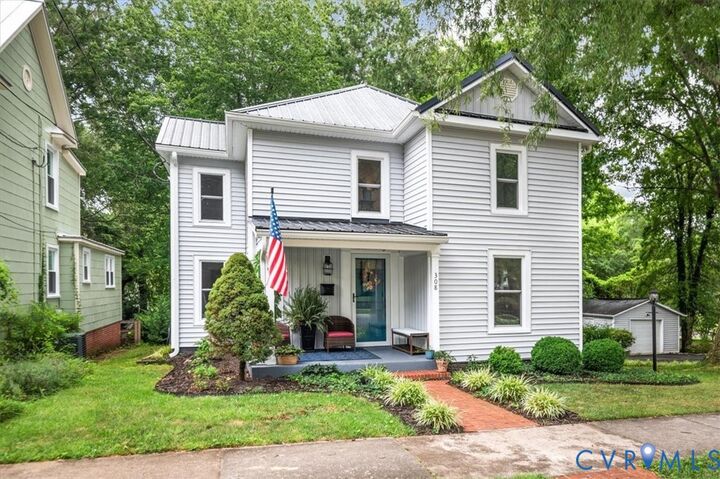 Property Photo:  308 Second Avenue  VA 23901 