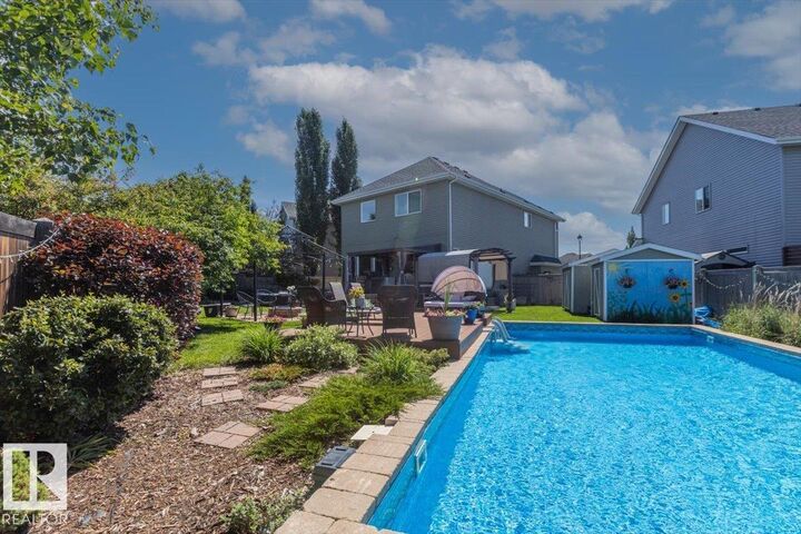 Property Photo:  2108 77 Street SW  AB T6X 0Z3 