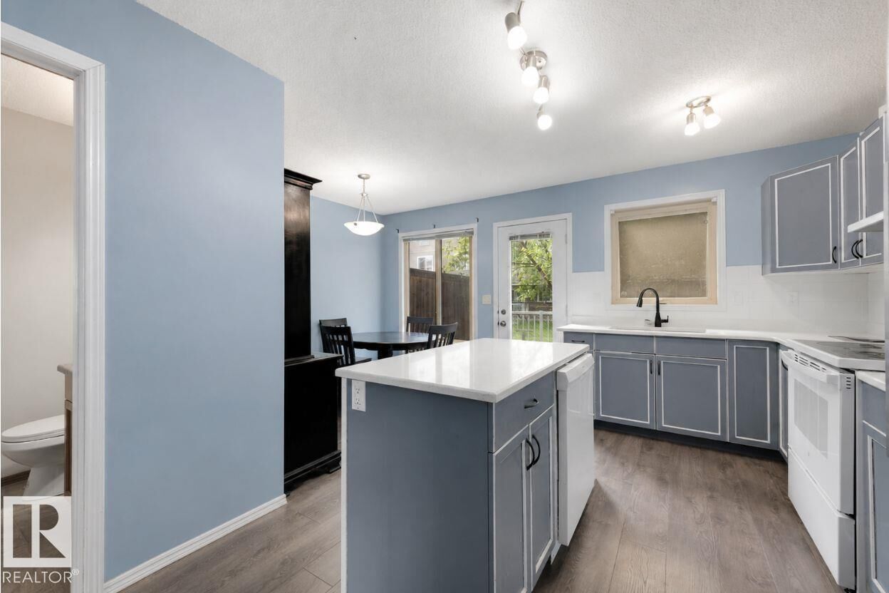 Property Photo:  290 Spruce Ridge Road 28  AB T7X 0C4 