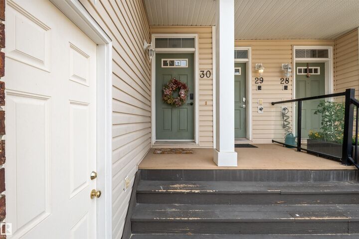 Property Photo: 3010 33 Avenue NW 30 AB T6T 0C3