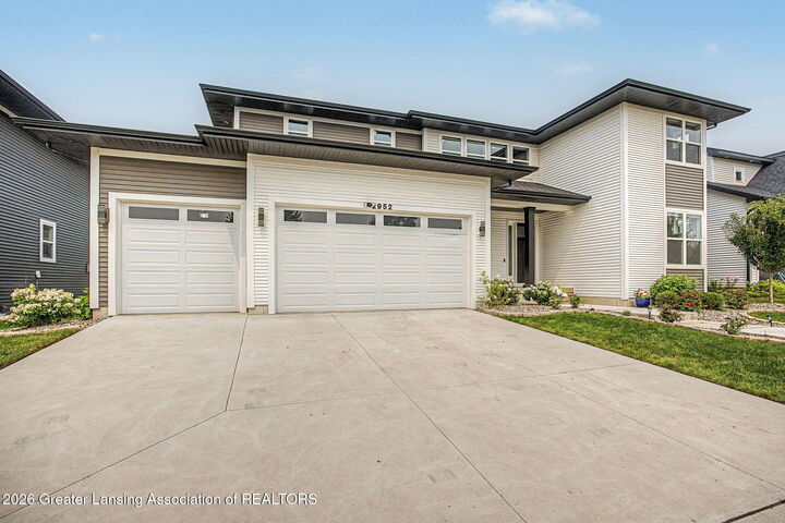 Property Photo: 2952 Medinah Drive MI 48864