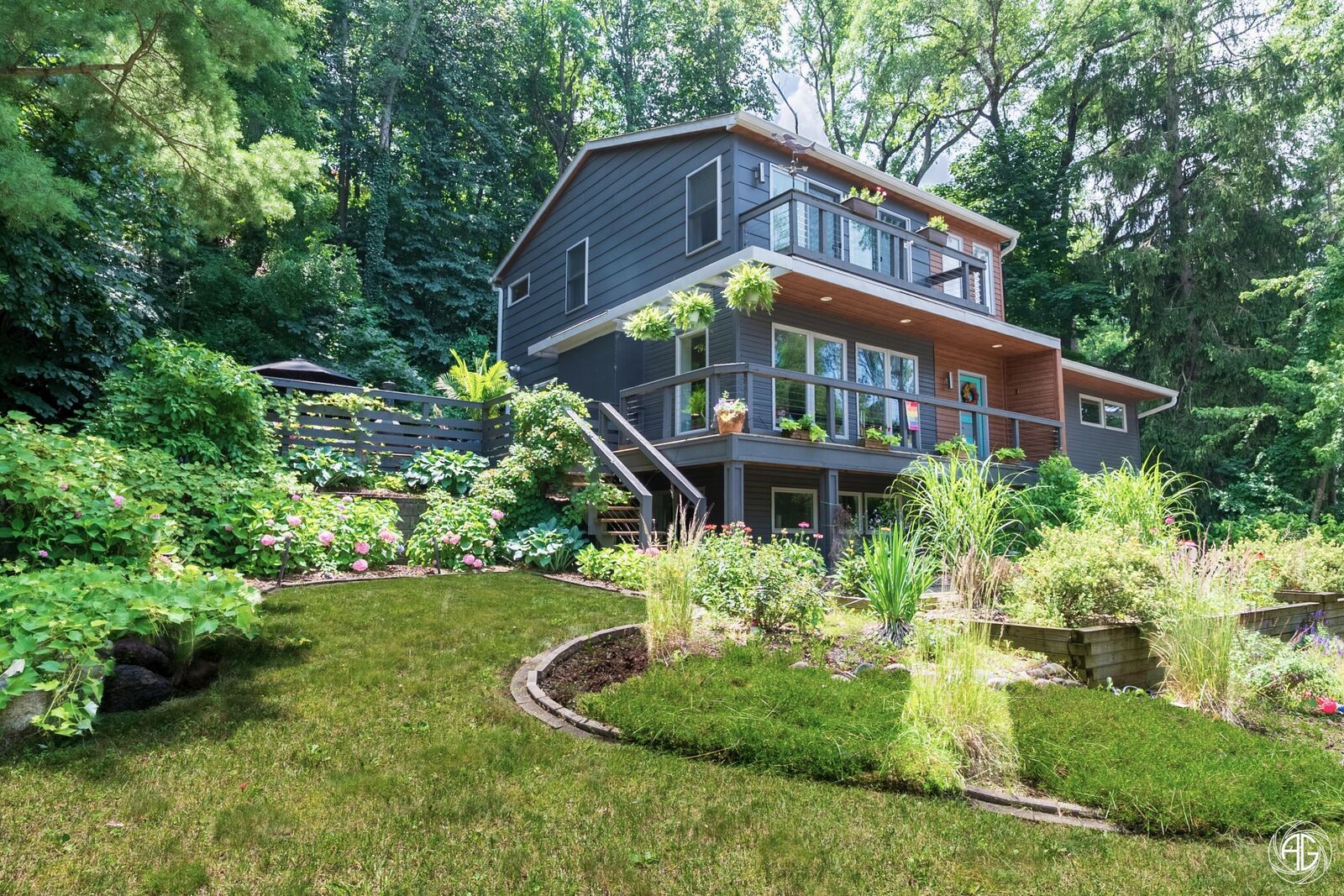 Property Photo:  33 Beach Lane  IN 46368 