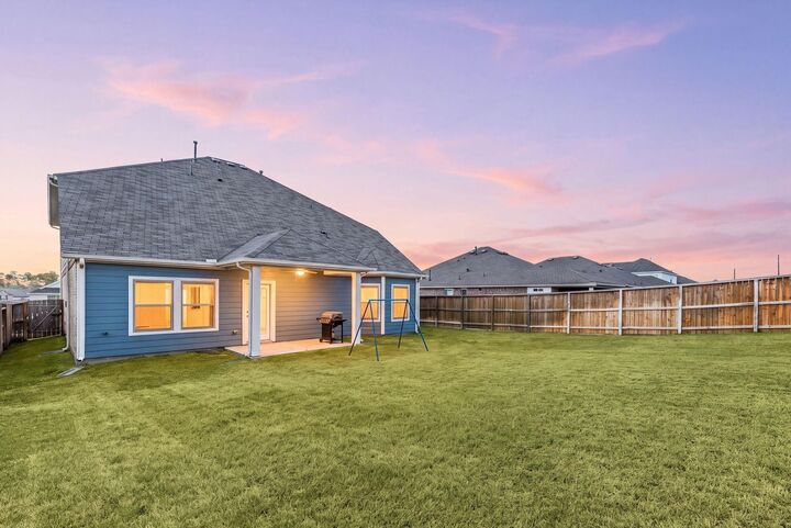 Property Photo:  333 Flower Reed Court  TX 77354 