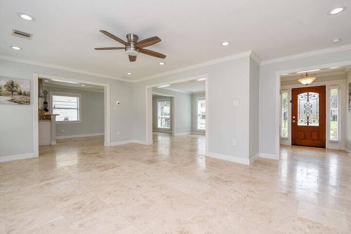 Property Photo:  707 Thistlewood Drive  TX 77079 