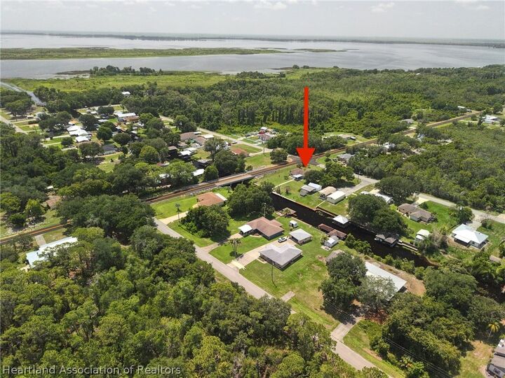 Property Photo: 1536 Rutledge Avenue FL 33852