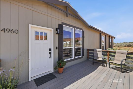 Property Photo:  4960 E Grande Vermilion Ave  UT 84741 