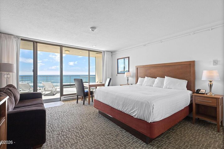 Property Photo:  4009 SW Highway 101 920  OR 97367 