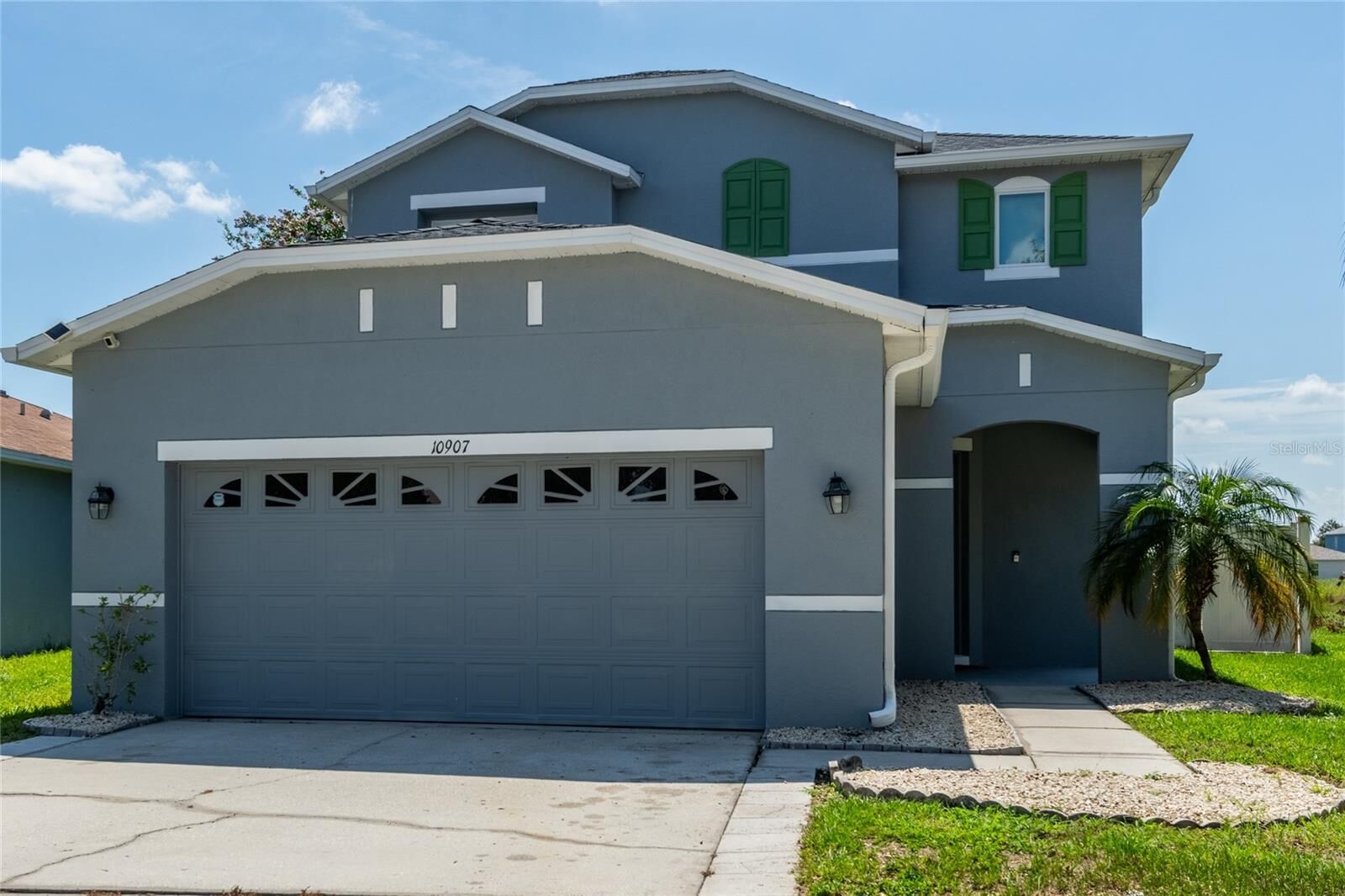 Property Photo: 10907 Golden Silence Drive FL 33579