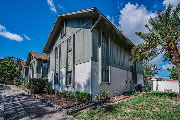 Property Photo:  1960 Union Street 5  FL 33763 