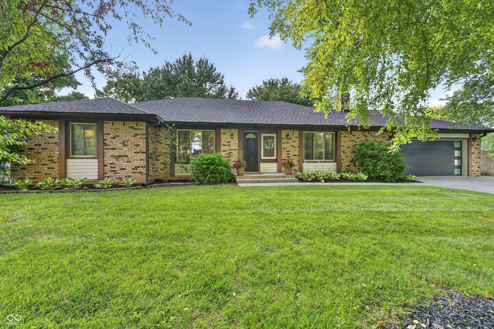Property Photo: 3986 Creekwood Drive IN 46142