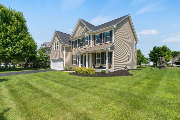 Property Photo: 1140 Independence Avenue IL 60119