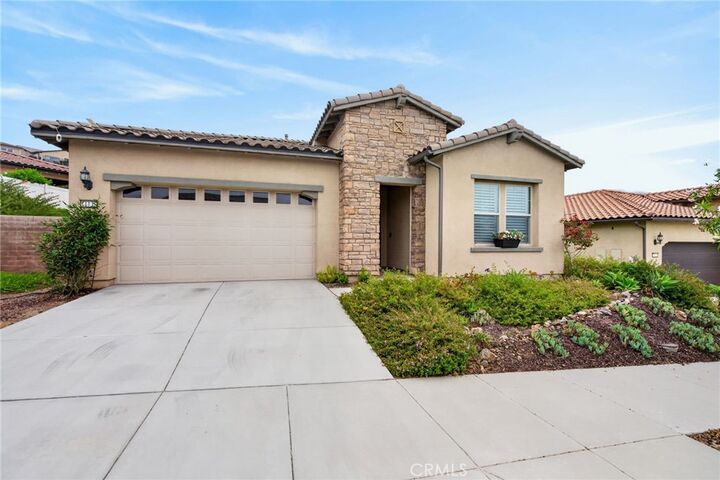 Property Photo:  11137 Briar Rose Court  CA 92883 