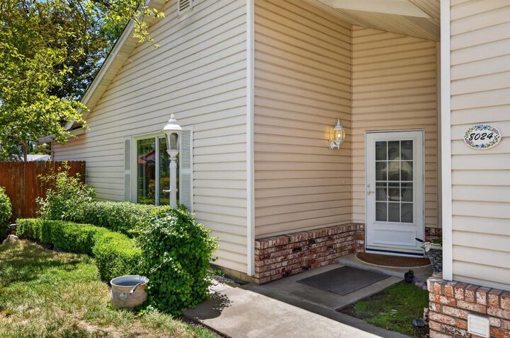 Property Photo: 8024 Deer Lake Drive CA 95823