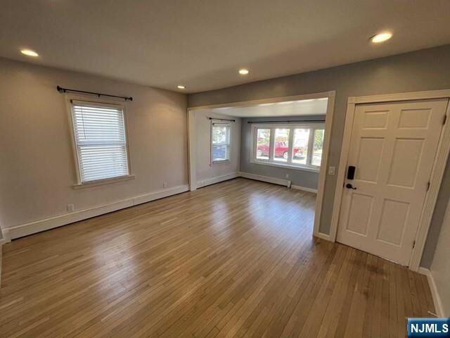 Property Photo:  156 Morgan Place 1  NJ 07031 