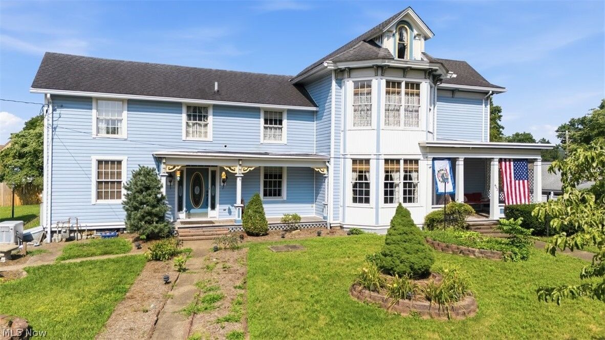 Property Photo: 402 Williams Avenue WV 26187