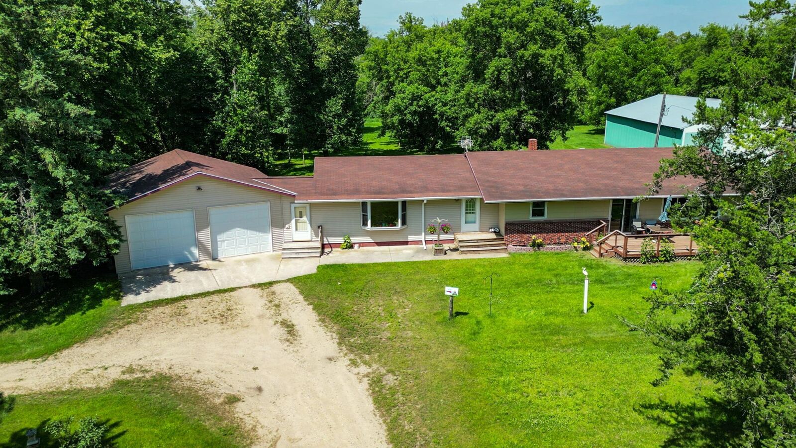 Property Photo: 63037 230th Street MN 56453