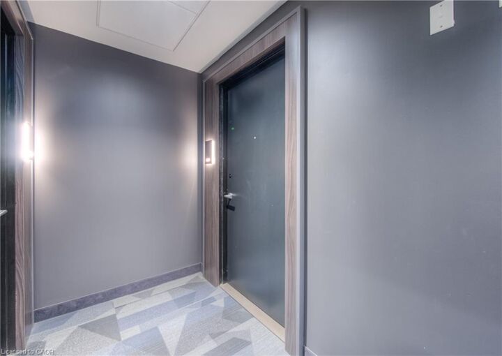 Property Photo: 15 Wellington Street S 609 ON N2G 0E4