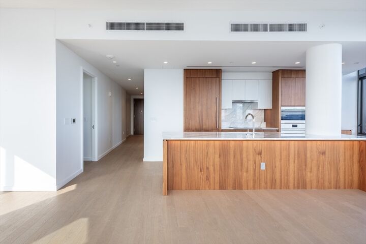 Property Photo:  682 Atlantic Ave 4210A  MA 02110 