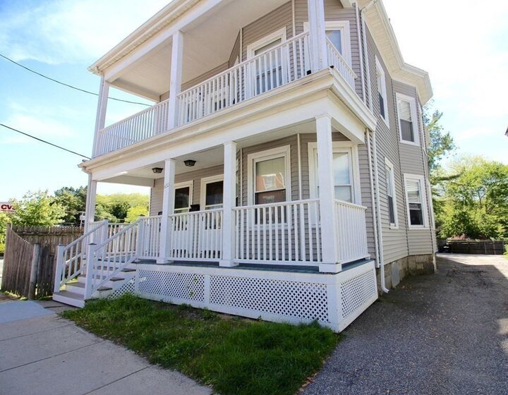 Property Photo:  420 Essex St 3  MA 01970 