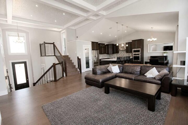 Photo de la propriété: 378 Webster Drive AB T4N 1E2