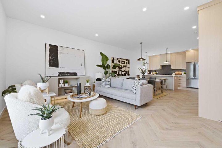 1524 29 Avenue SW 2 — photo 1