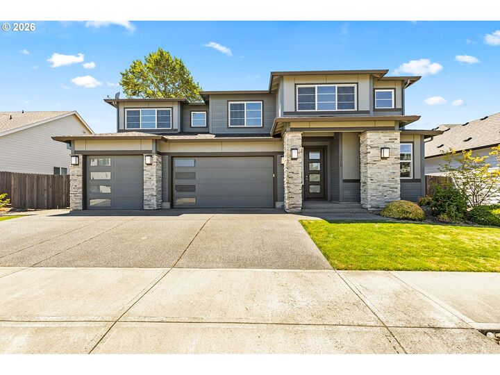 Property Photo: 13910 NE 52nd Ave WA 98686