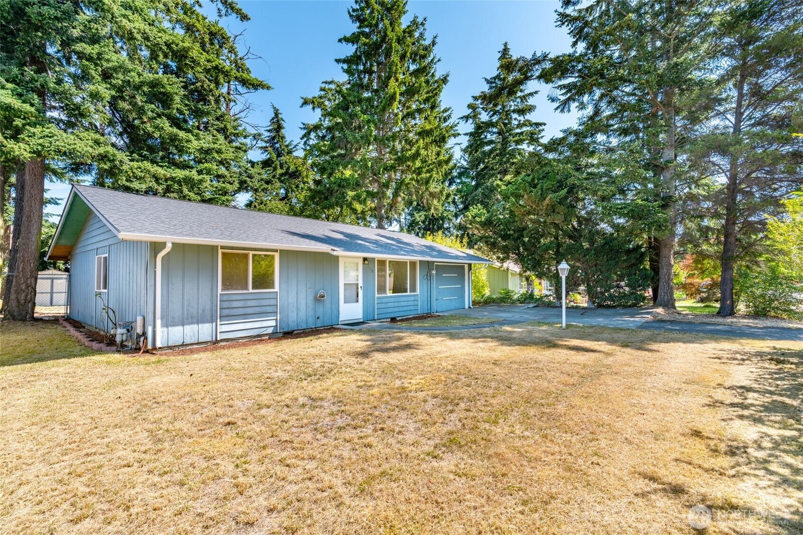 Property Photo: 1112 Ridgeway Drive WA 98277