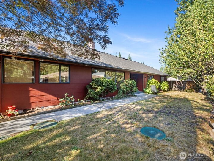 Property Photo: 4900 98th Place NE WA 98270