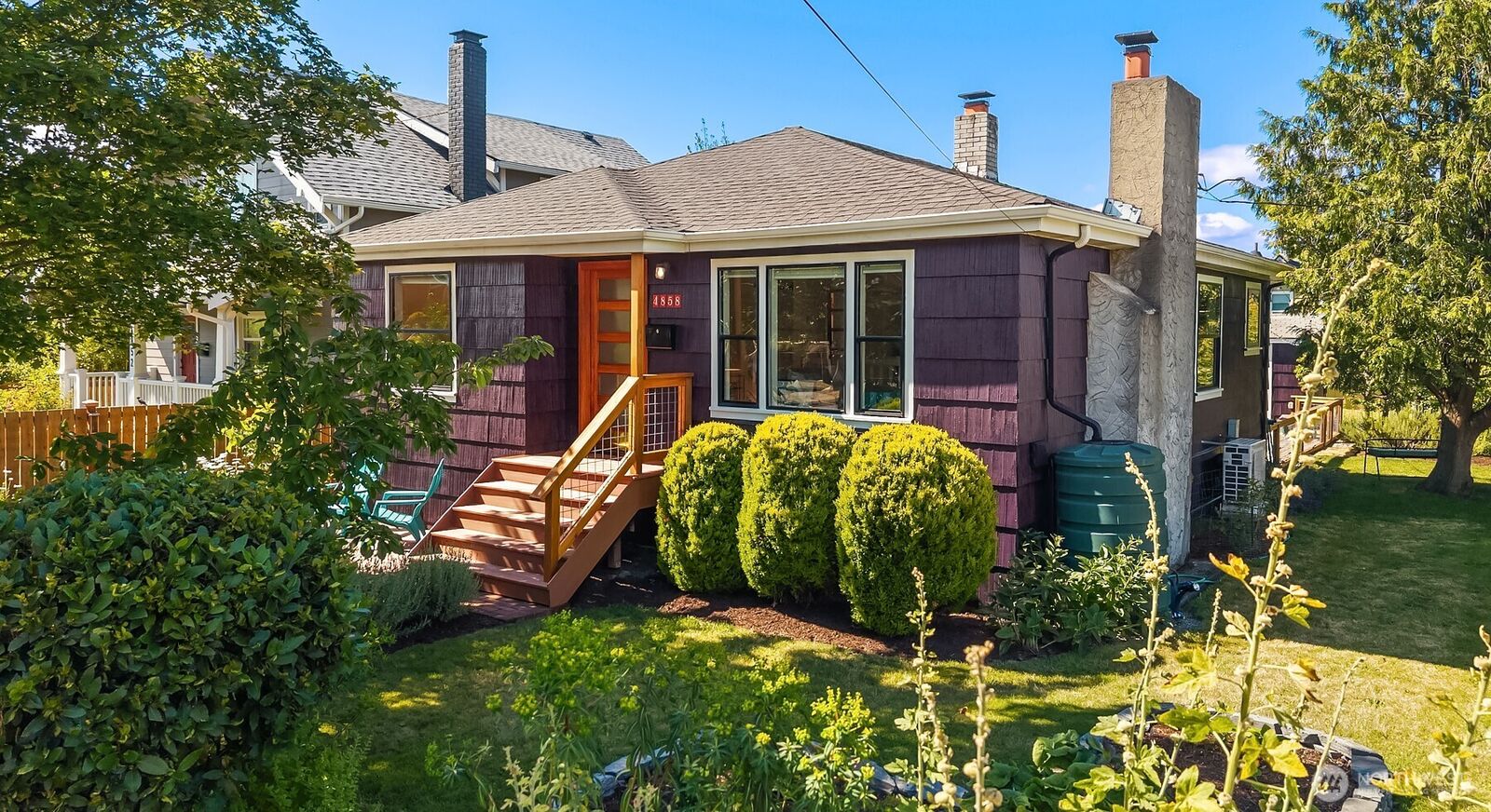 Property Photo: 4858 S Orcas Street WA 98118