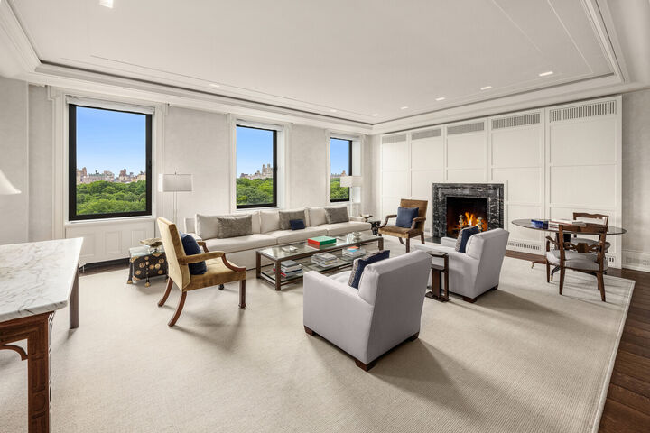 Property Photo:  944 5th Avenue 11flr/Mais  NY 10021 