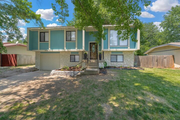 Property Photo:  610 E Campus St  KS 67216 