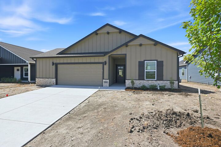 Photo de la propriété: 1562 N Emerald Valley Dr KS 67110