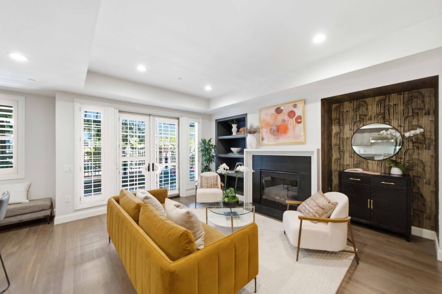 Property Photo: 325 Channing Avenue 112 CA 94301