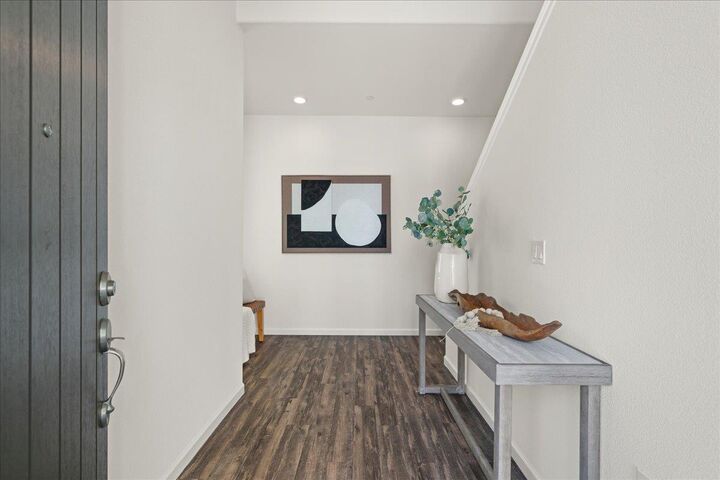 Property Photo: 223 William Manly Street 5 CA 95136