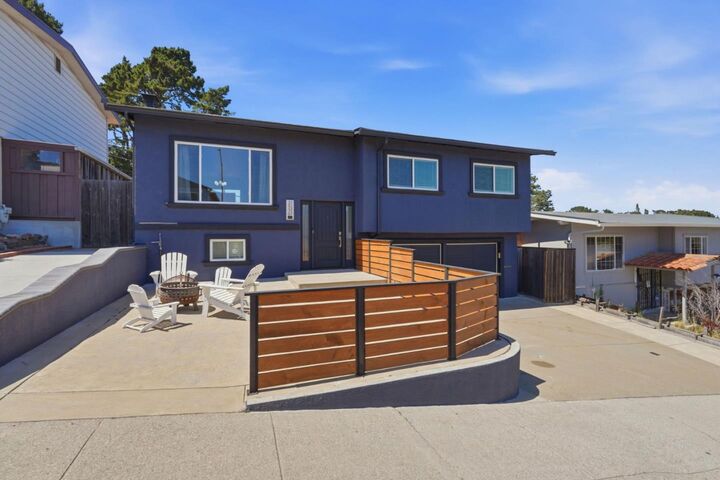 Property Photo: 2530 Cottonwood Drive CA 94066