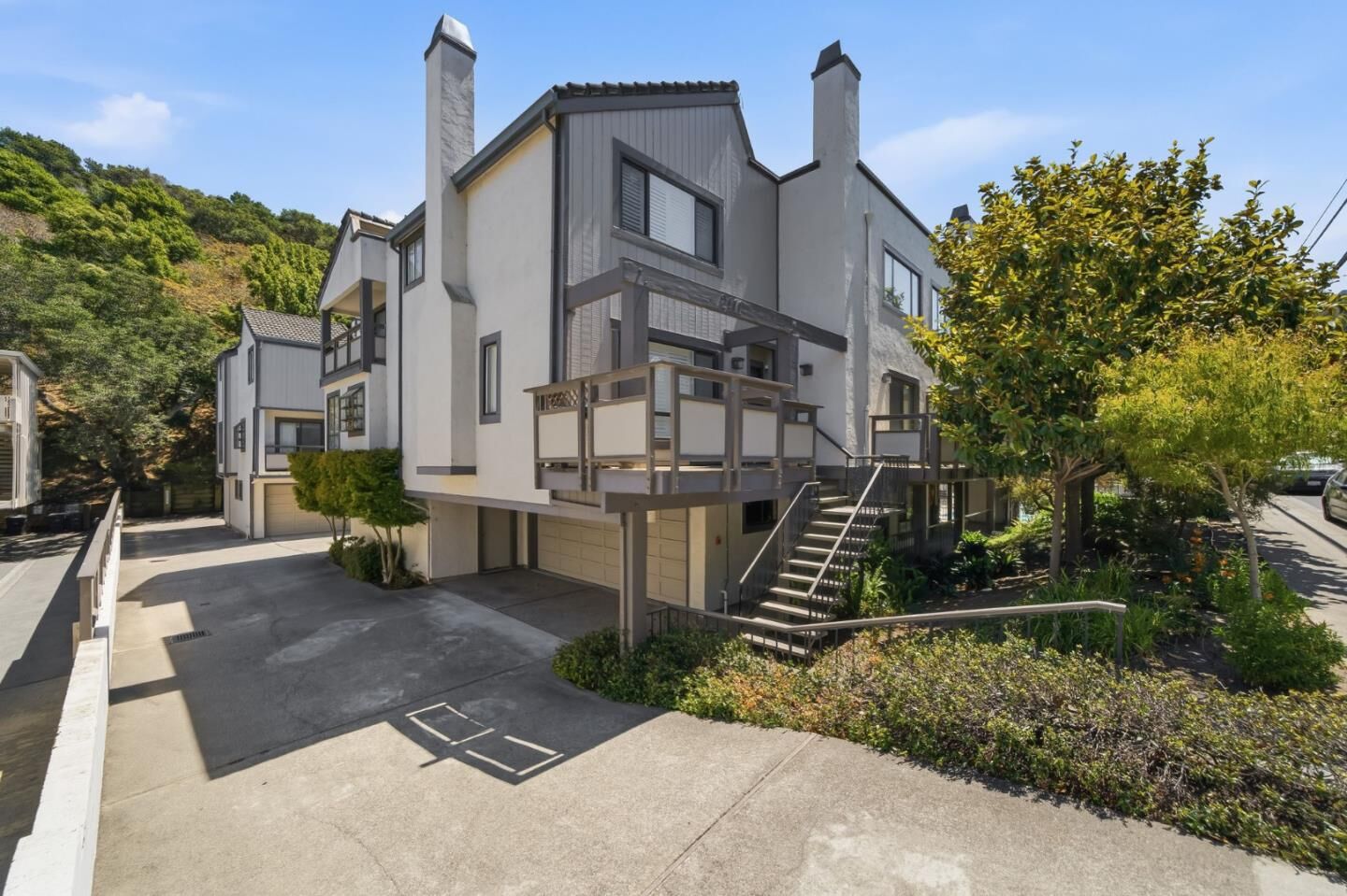 Property Photo: 2411 Carlmont Drive 107 CA 94002