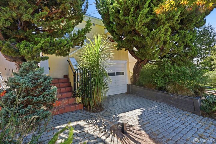 Property Photo:  460 San Bruno Avenue  CA 94005 