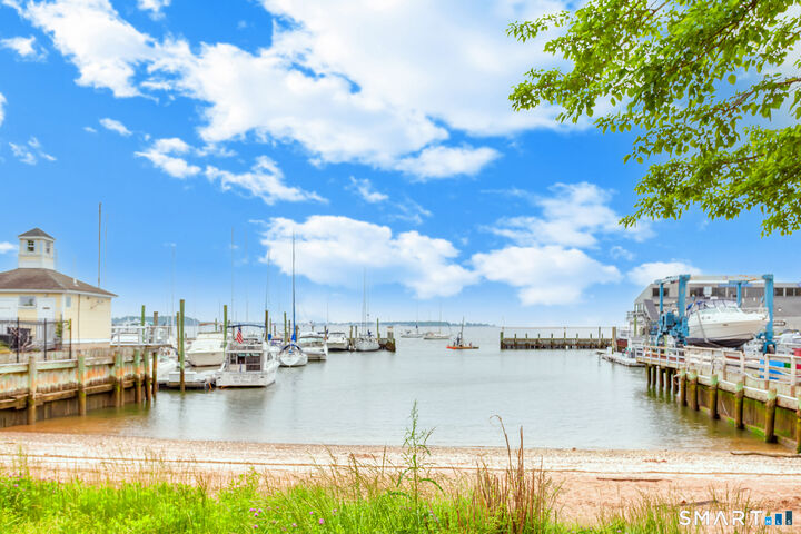 Property Photo:  99 South Water Street  CT 06515 