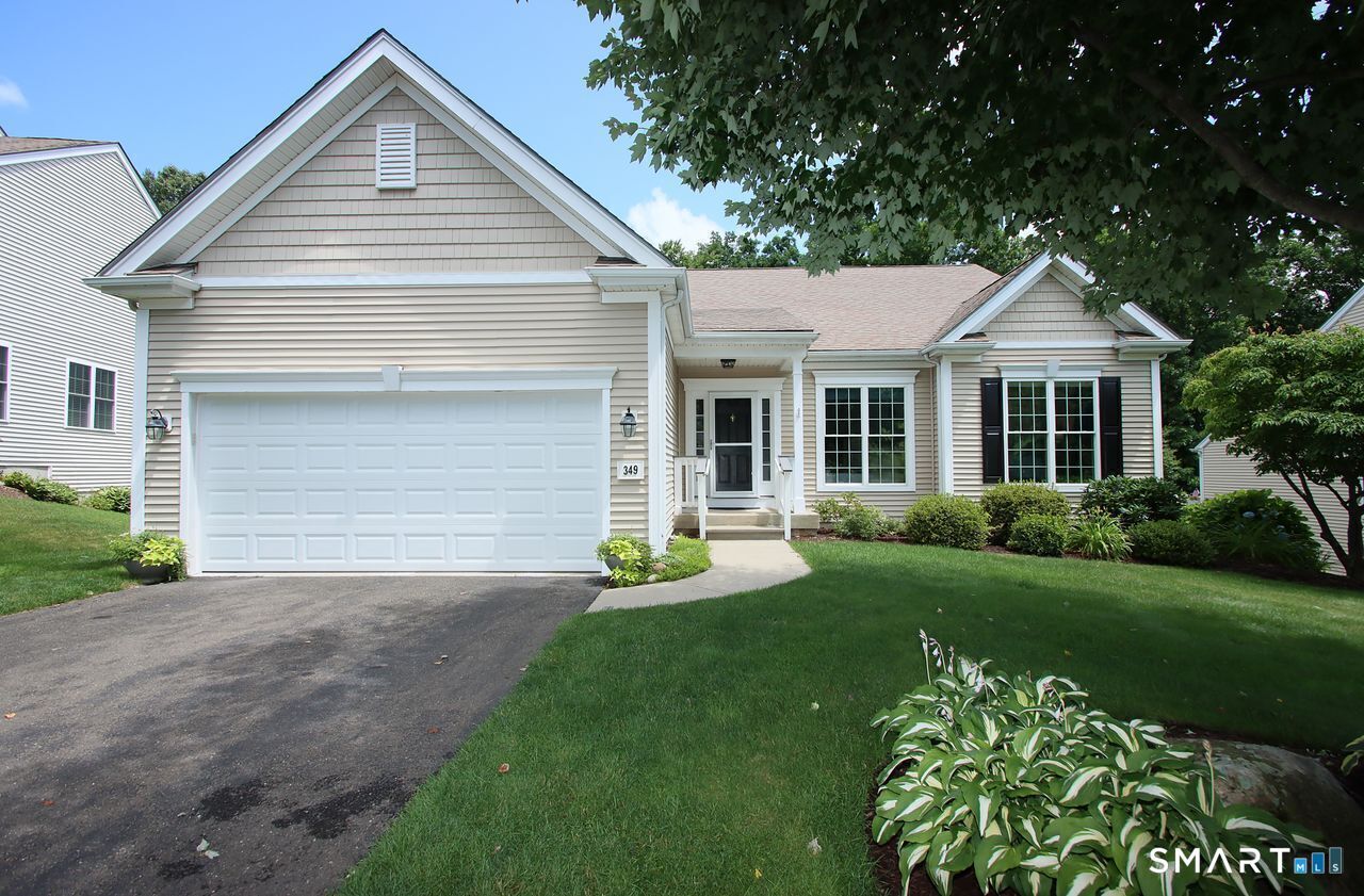 Property Photo:
