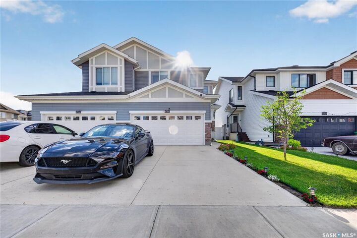 Property Photo: 4764 Mutrie Crescent SK S4V 3Y4