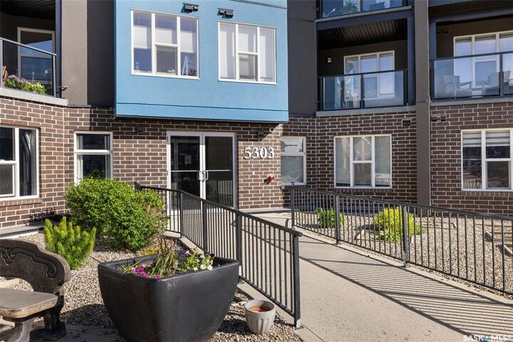 Property Photo:  5303 Universal Crescent 325  SK S4W 0L1 