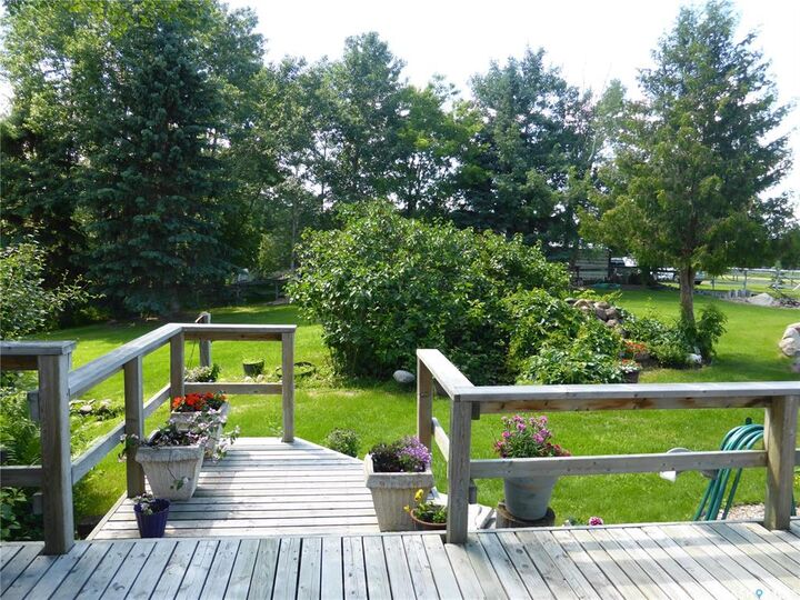 Property Photo:  7 Lakeview Court  SK S0M 1J0 
