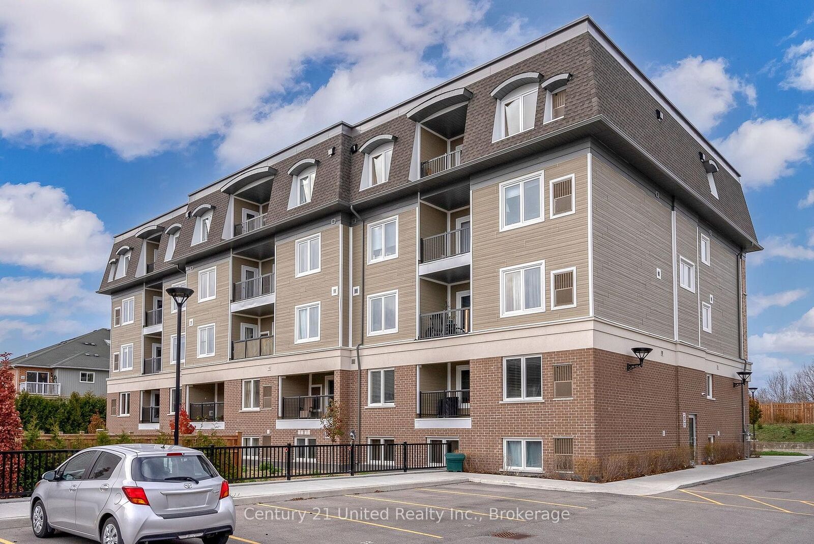 Property Photo: 82 Munroe Street 106 ON K9A 1C1